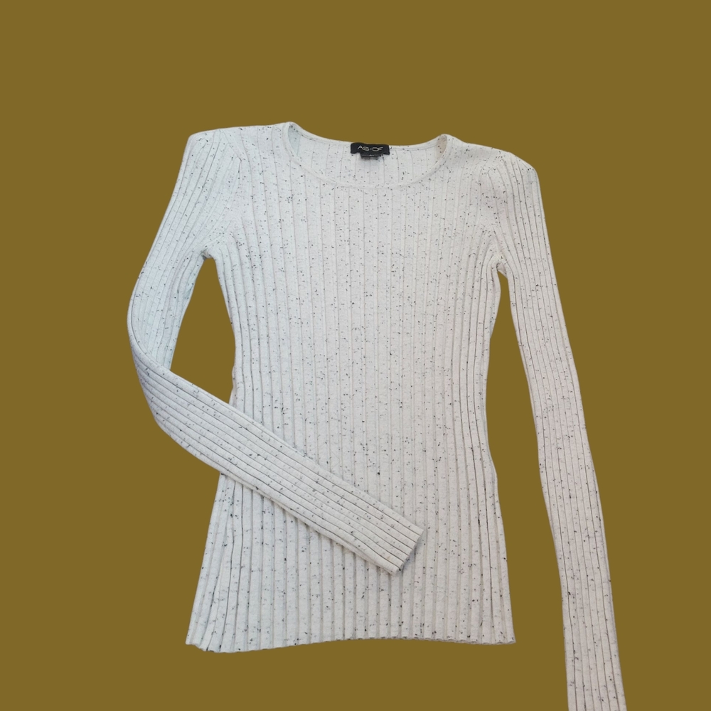 Women's White Ribbed Sweater